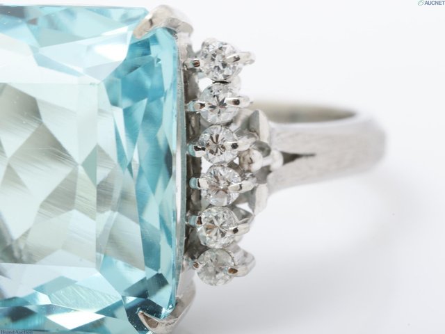 PT900 Aquamarine Ring 11.12ct with 0.27ct Diamond Accents – Vintage Japanese Platinum Setting