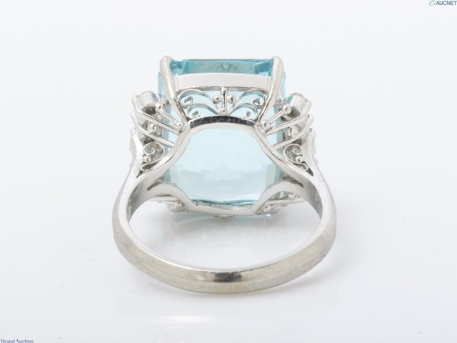 PT900 Aquamarine Ring 11.12ct with 0.27ct Diamond Accents – Vintage Japanese Platinum Setting