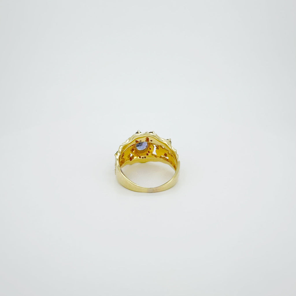 18k gold Tanzanite & Diamond Ring