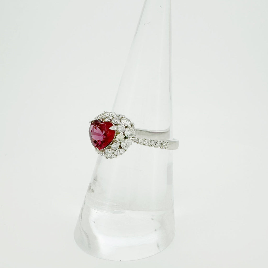 18K 1.35ct Spinel Ring “Jedi” Grade