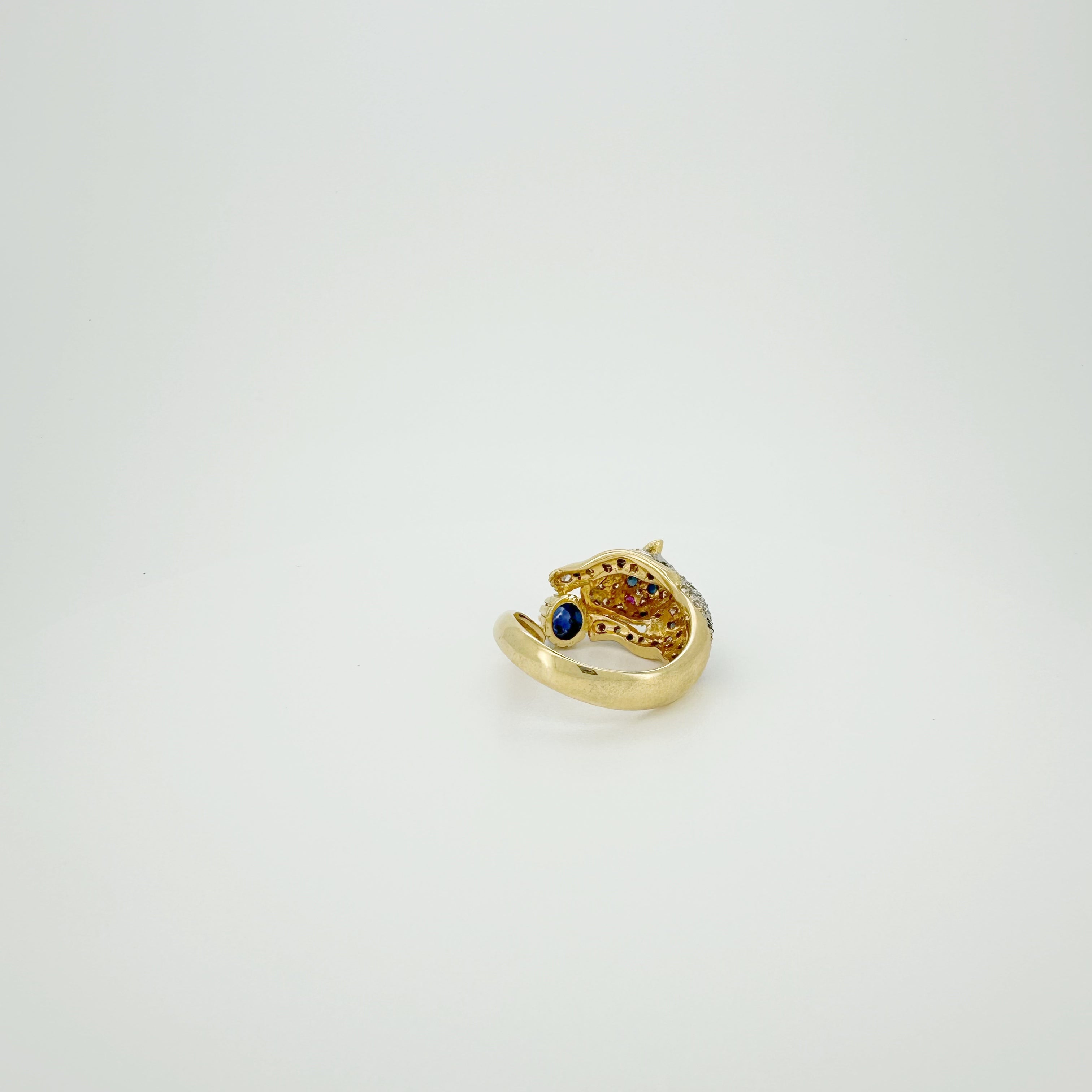 18K Gold Leopard Carved Ring