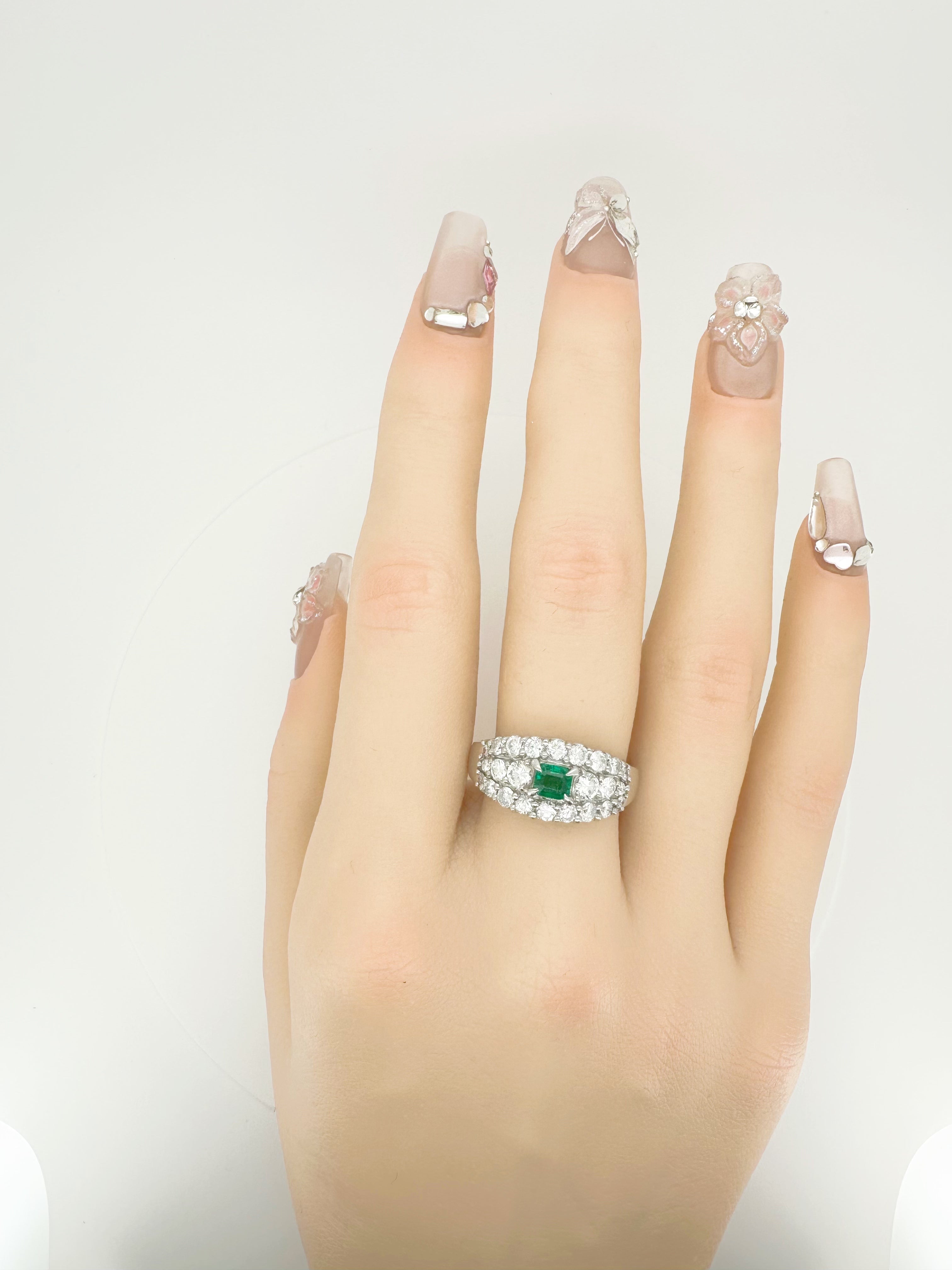 Colombian Emerald 0.33ct Diamond 1.13ct Ring