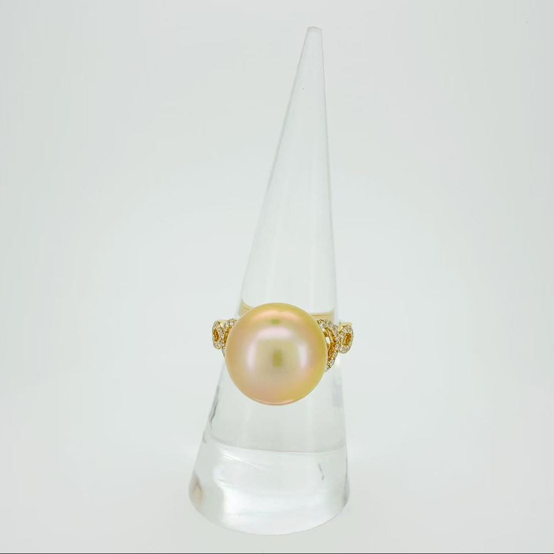 18K Japanese Amami Golden Pearl Diamond Ring