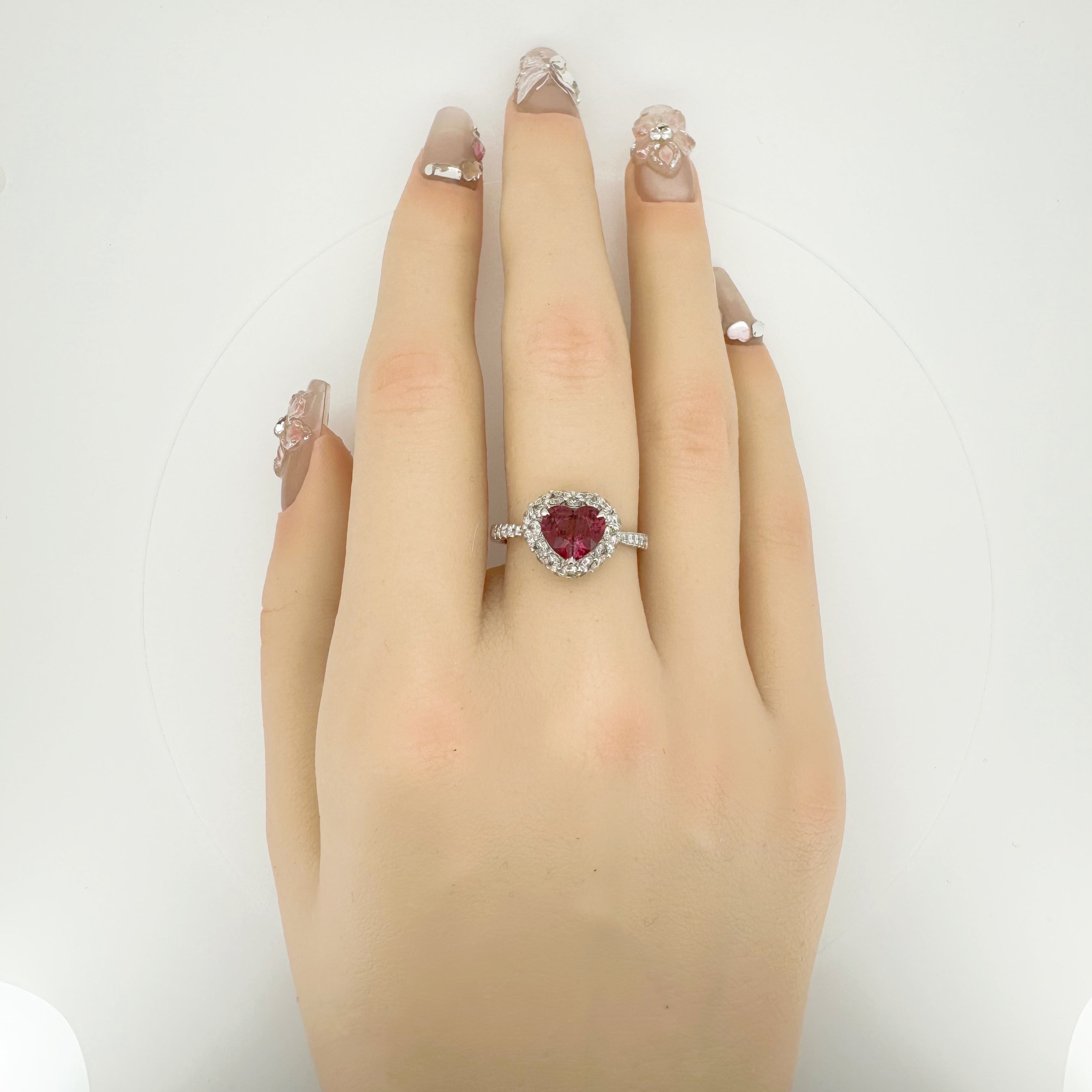 18K 1.35ct Spinel Ring “Jedi” Grade